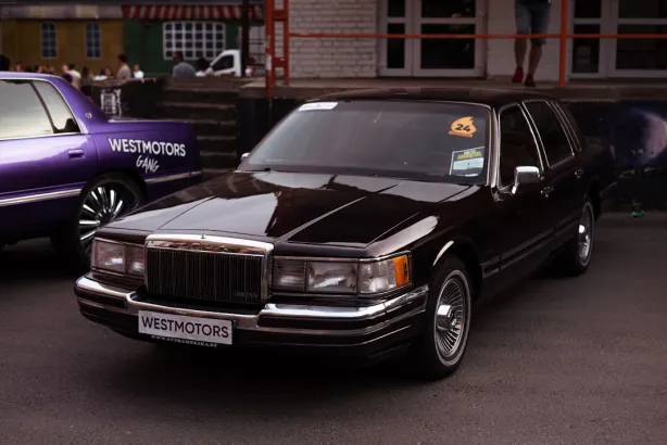 Nomini Kasyno Aplikacja Android/iOS